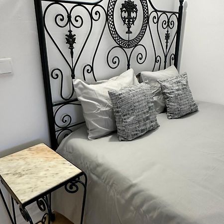 Village Marques De Pombal Lisboa Alojamento ภายนอก รูปภาพ